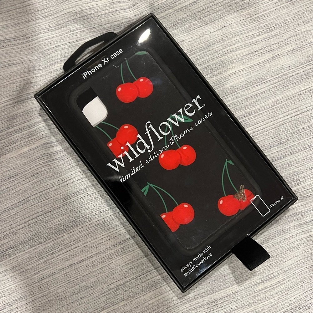 IPhone XR Wildflower Case